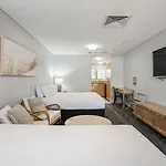 City Golf Club Motel