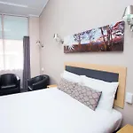 Downs Motel