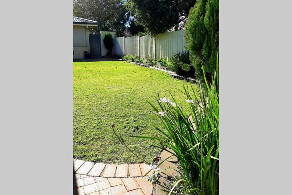 Tourist Road - 2 Bedroom Unit - East Apartment