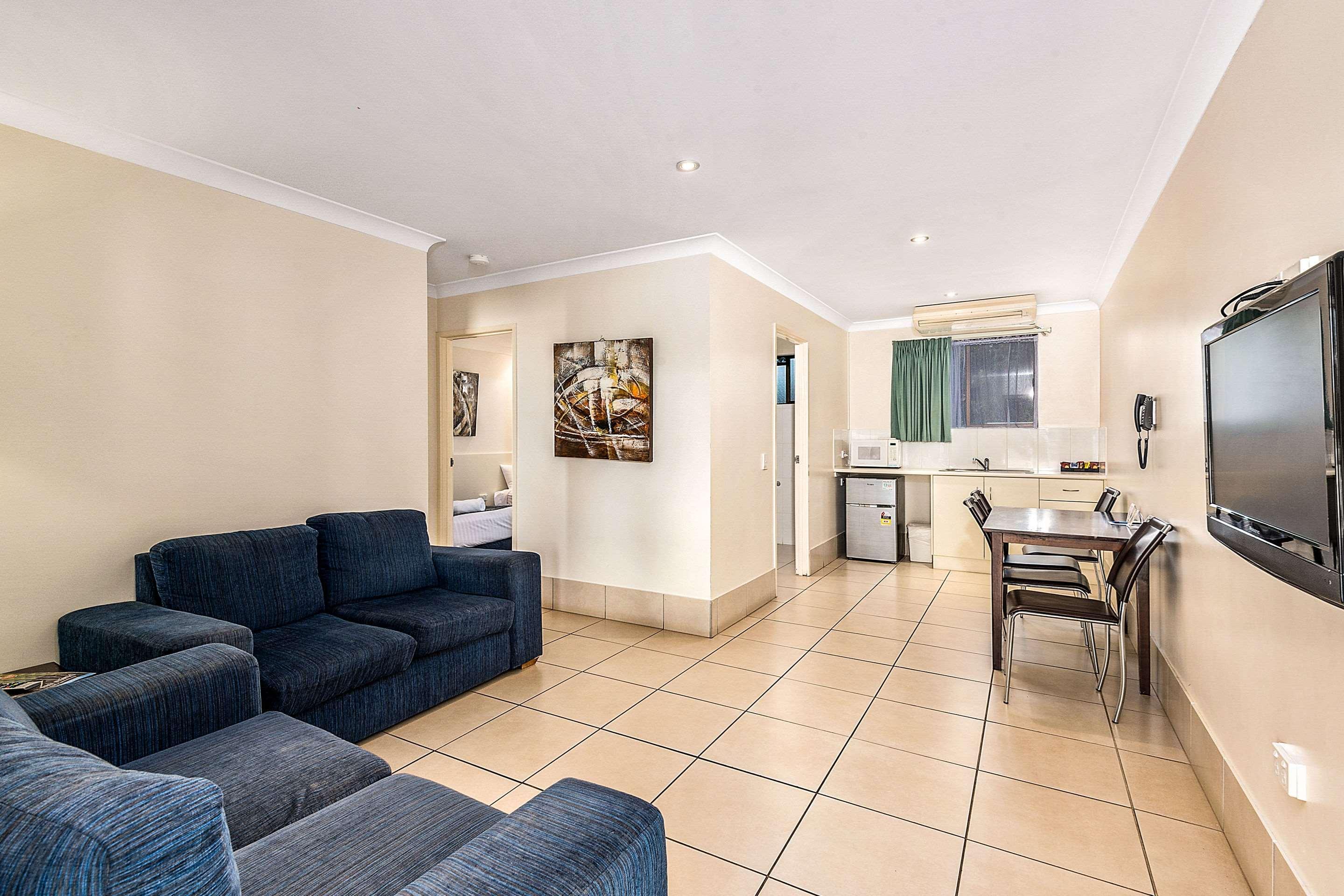 Comfort Glenfield Hotel 4*