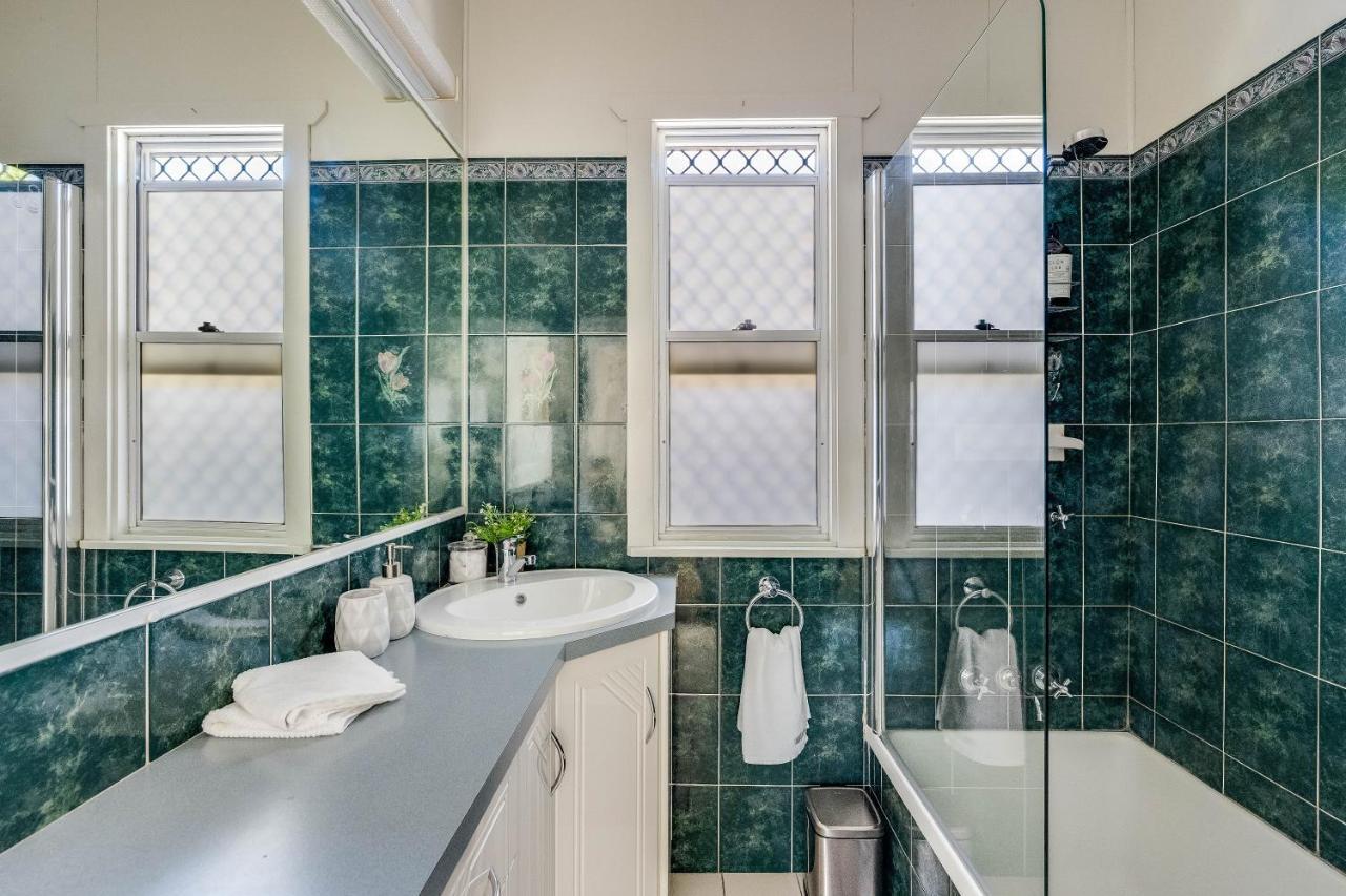 Cute & Cheerful! Close To Cbd & Gorgeous Parkland! Holiday home Toowoomba