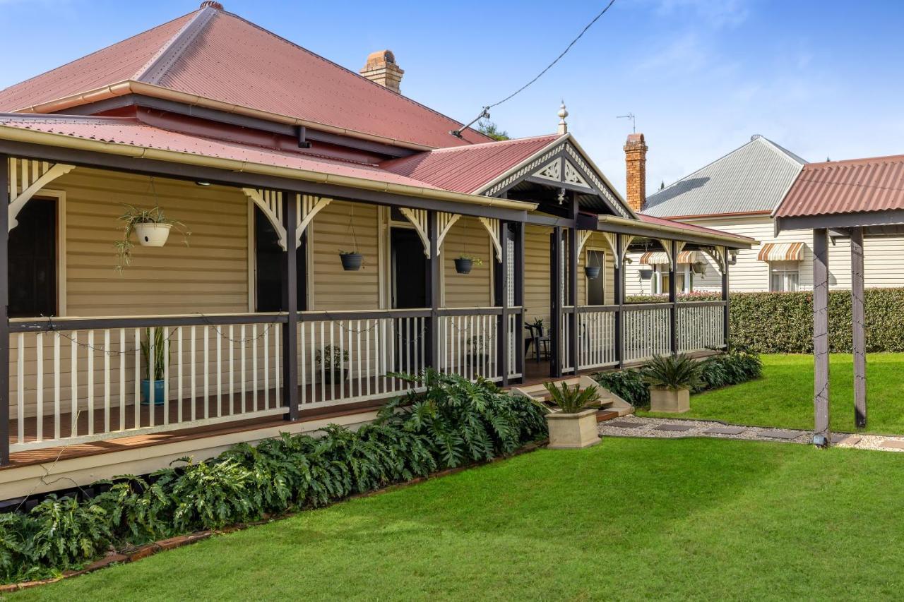 Elegant, Stunning & Central! East Side Gem!