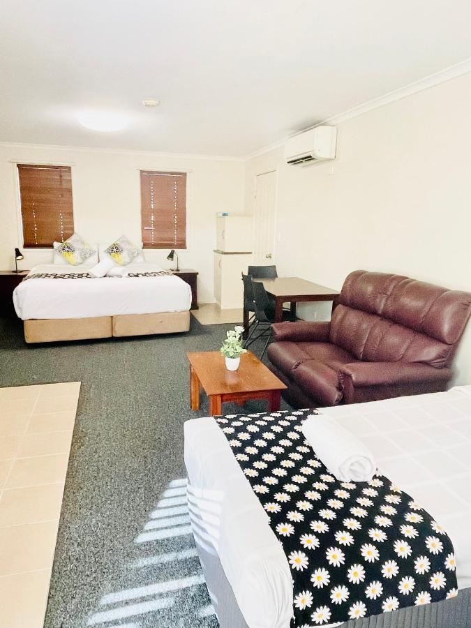 Motel Jacaranda Place Motor