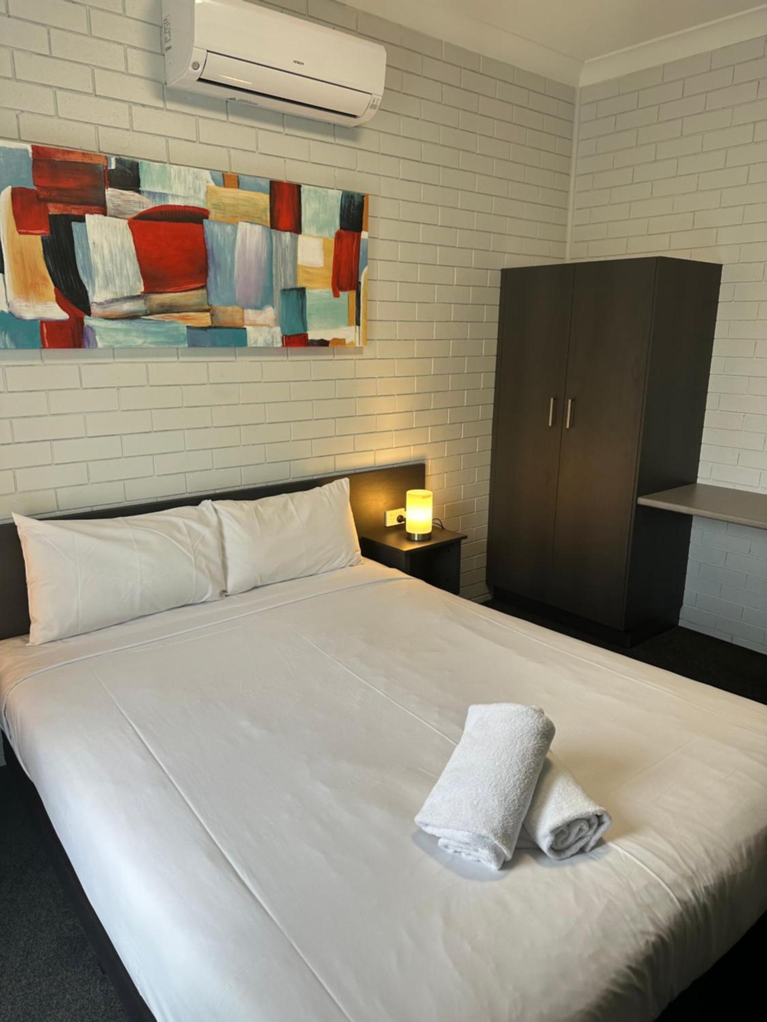 Motel Blue Violet Motor 3*