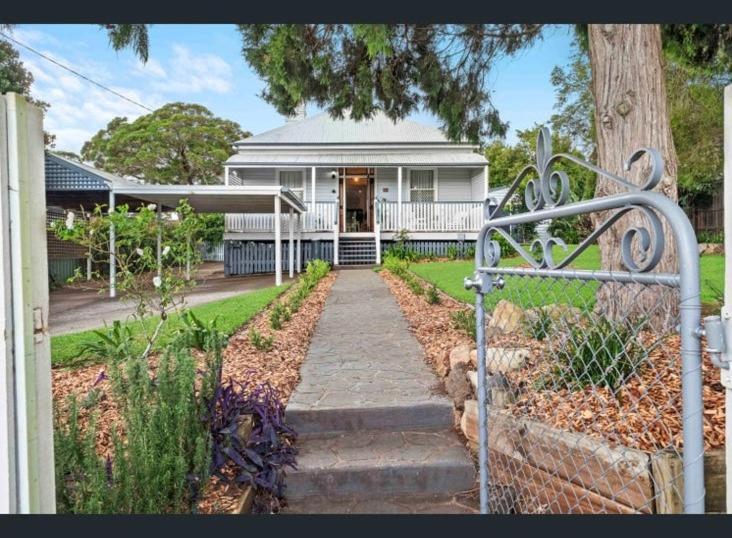 Belle Vue - East Holiday home
