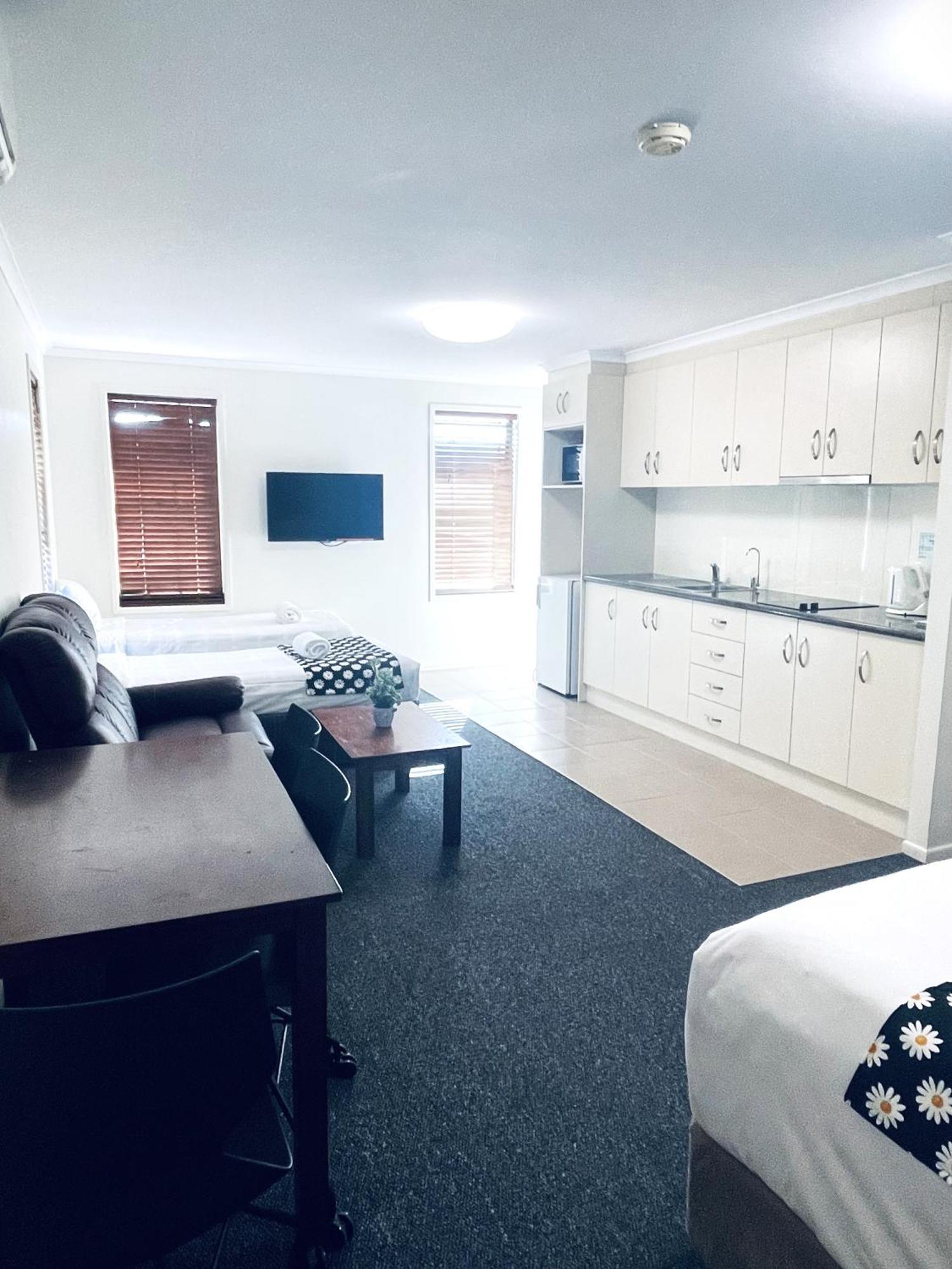 Motel Jacaranda Place Motor 3*