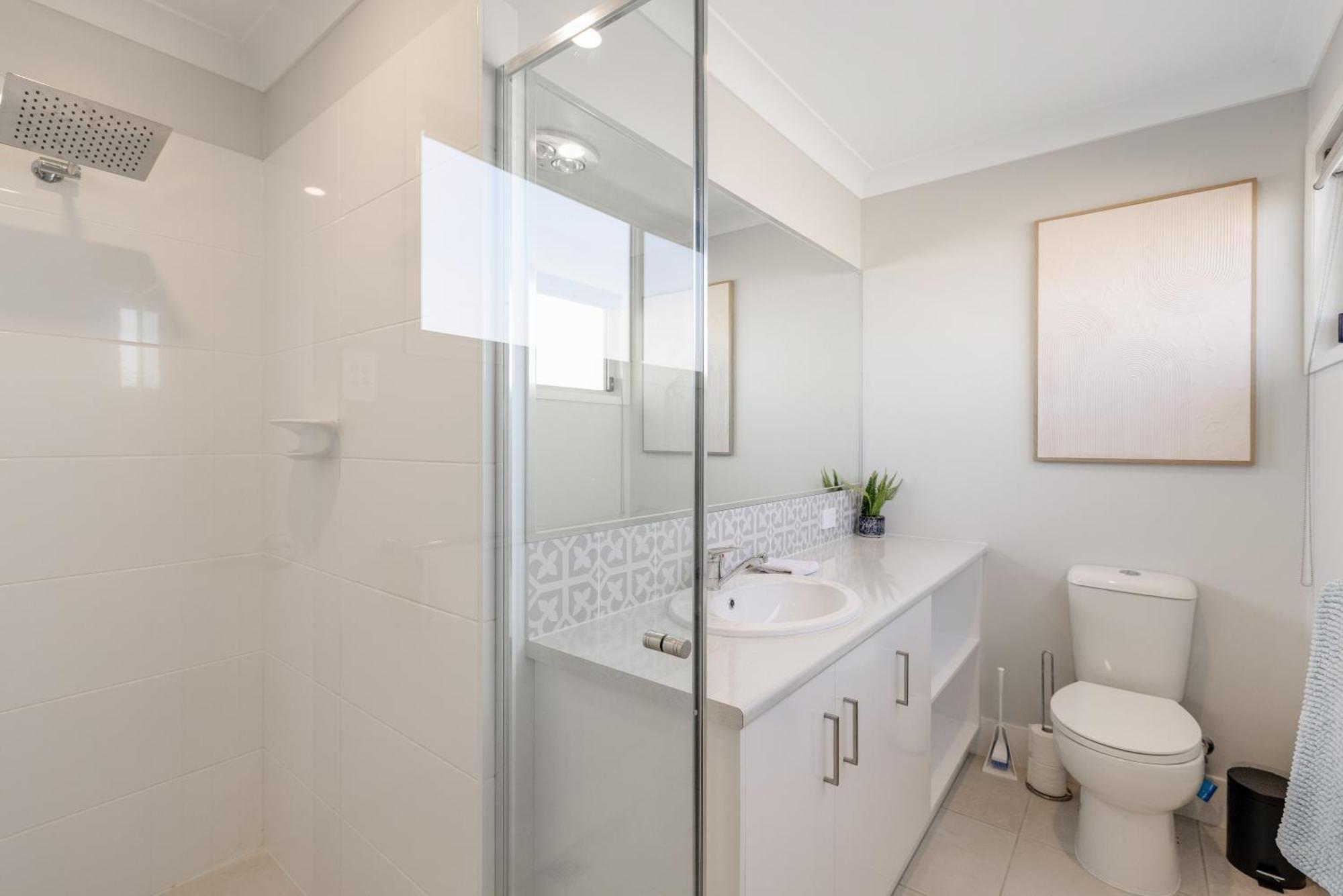 Modern & Convenient Living!