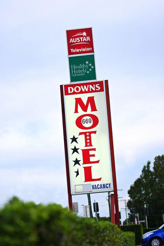 Downs Motel 3*