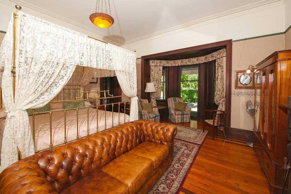 Vacy Hall Toowoomba's Grand Boutique Since 1873 Hotel
