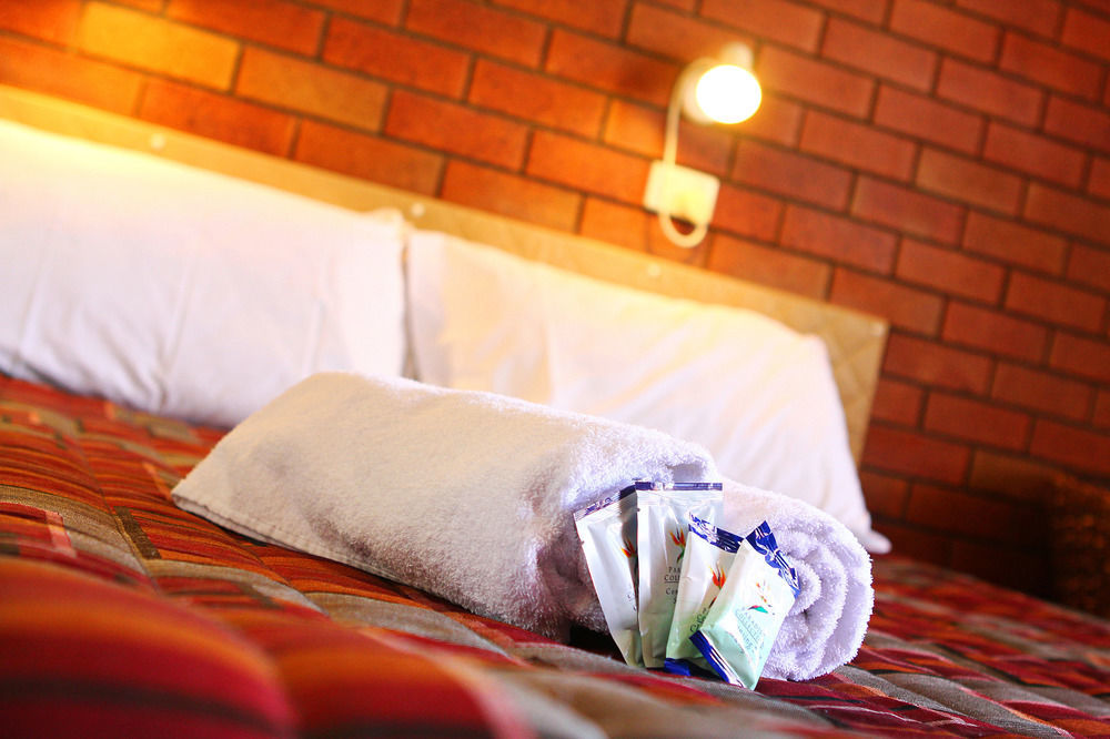 Downs Motel