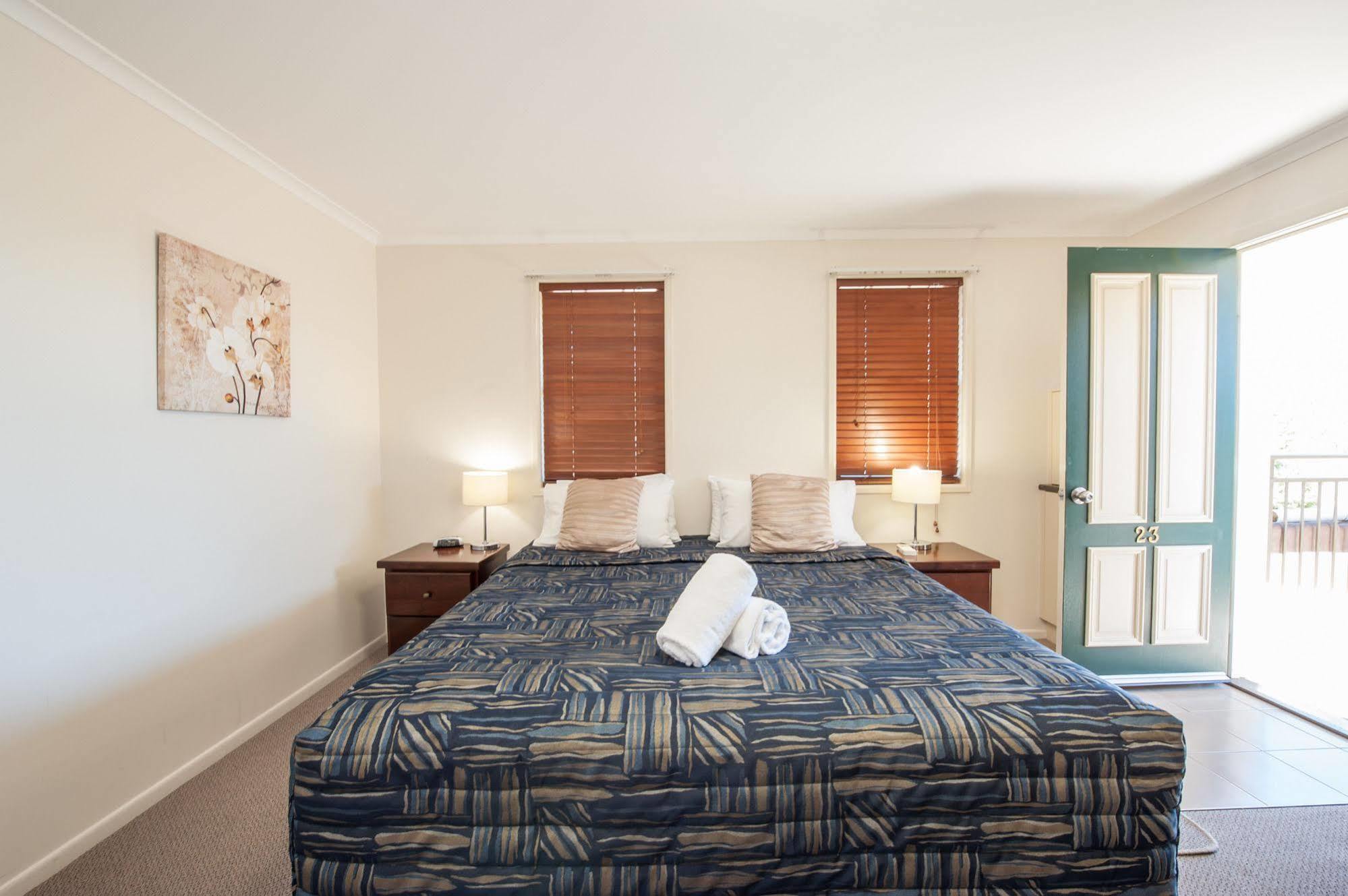 Jacaranda Place Motor Toowoomba