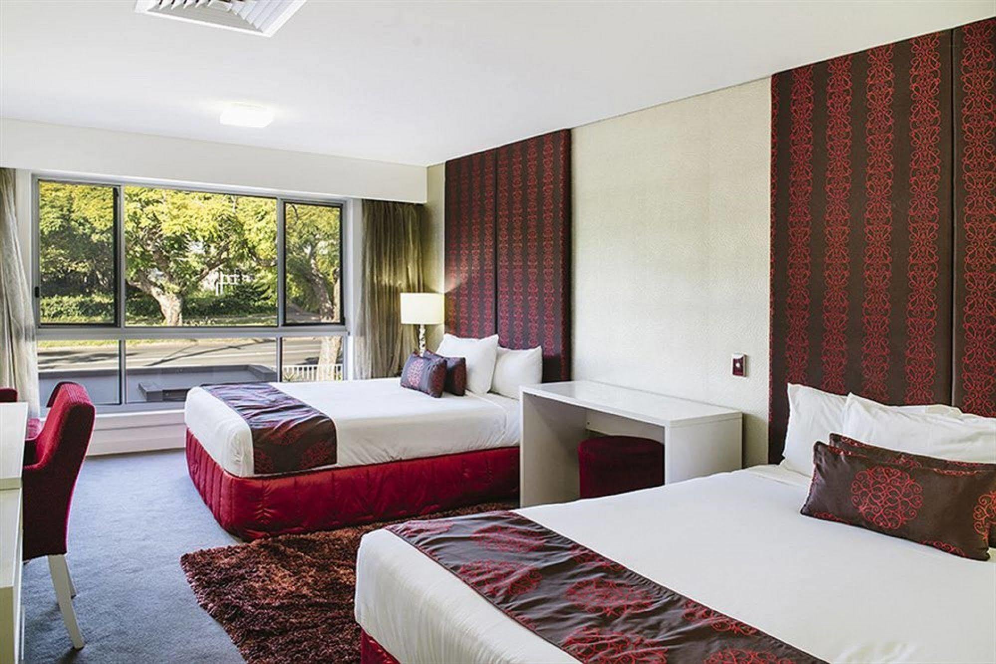 Golf Club 4*