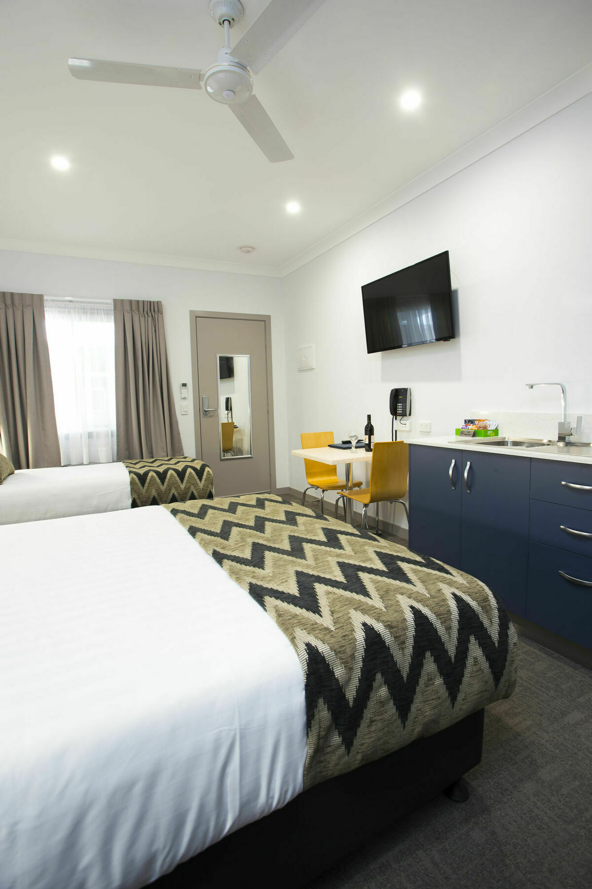 Altitude 4*