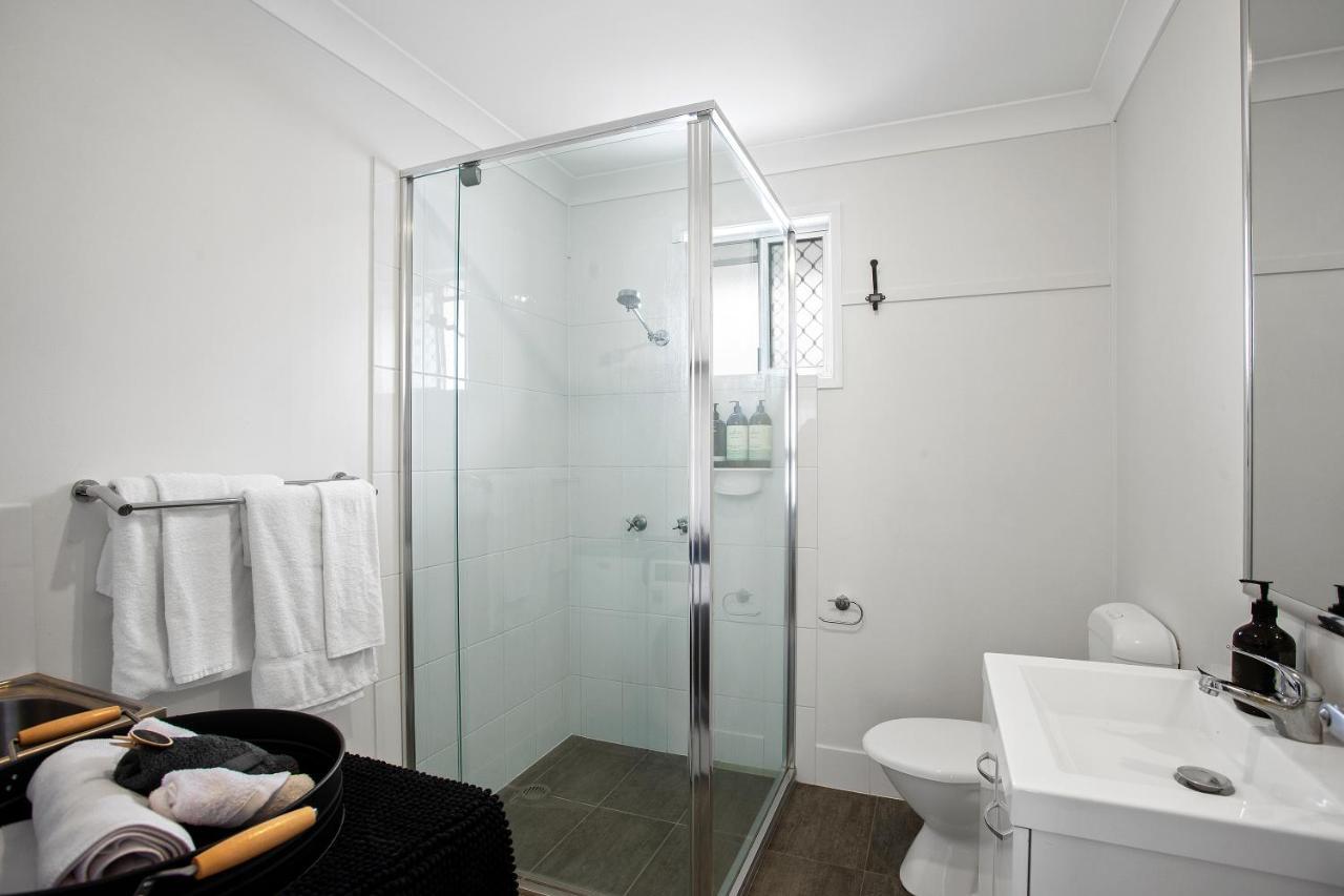 Apartment The Neo Stylish Central With Aircon Courtyard And Netflix