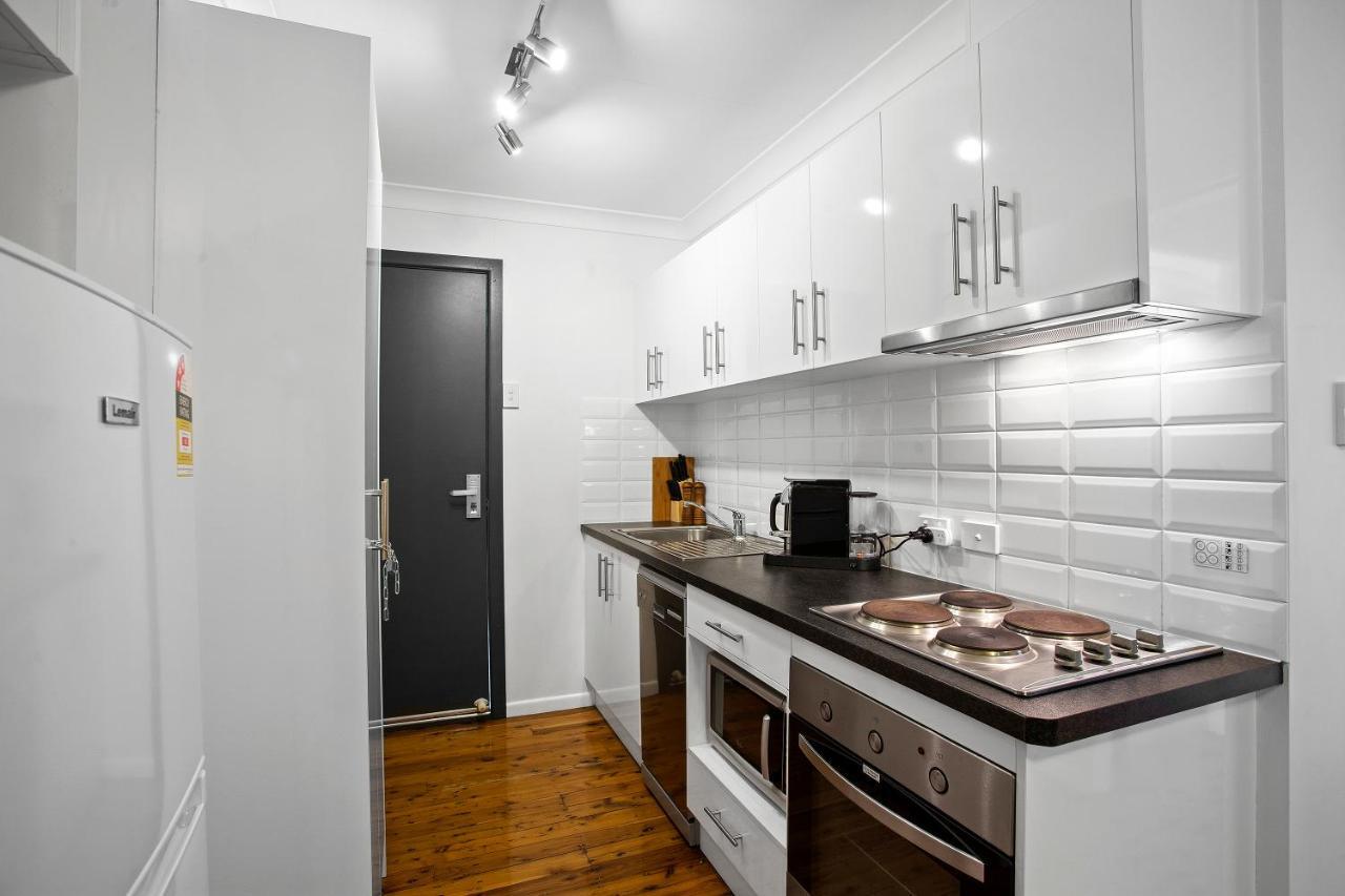 The Neo Stylish Central With Aircon Courtyard And Netflix Apartment