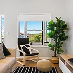 Bluestone Cottages - The Villa