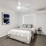 Eastside Haven - Central & Convenient!