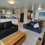 Grand Central Apartment