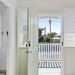 Sage Cottage! Cbd Perfection!