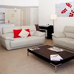 Toowoomba Central Plaza Apartment Hotel Official
