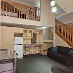 Country Gardens Motor Inn