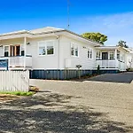 Belmont Quarters