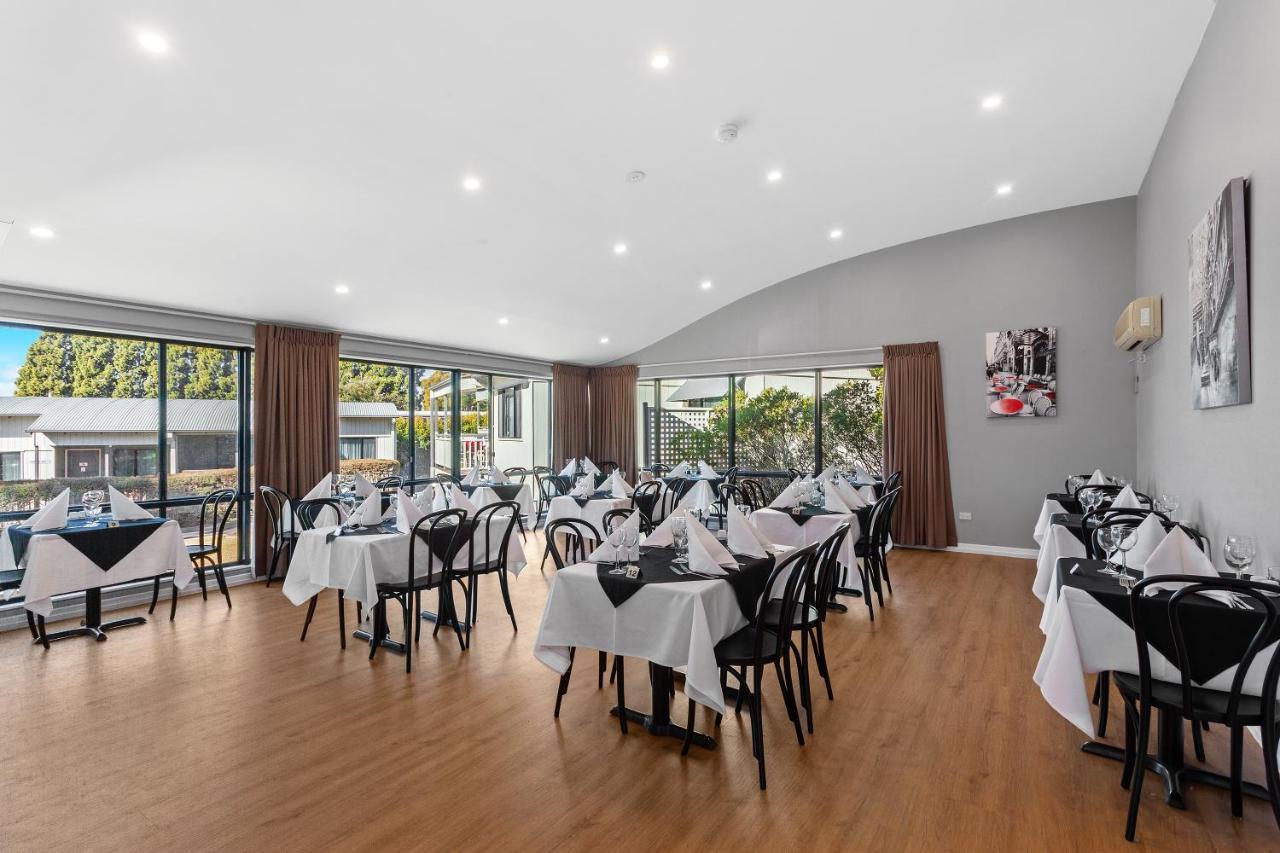 Eastgate On The Range Motel 4*