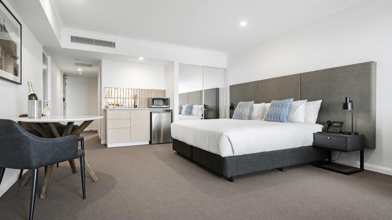 Hotel Oaks 4*