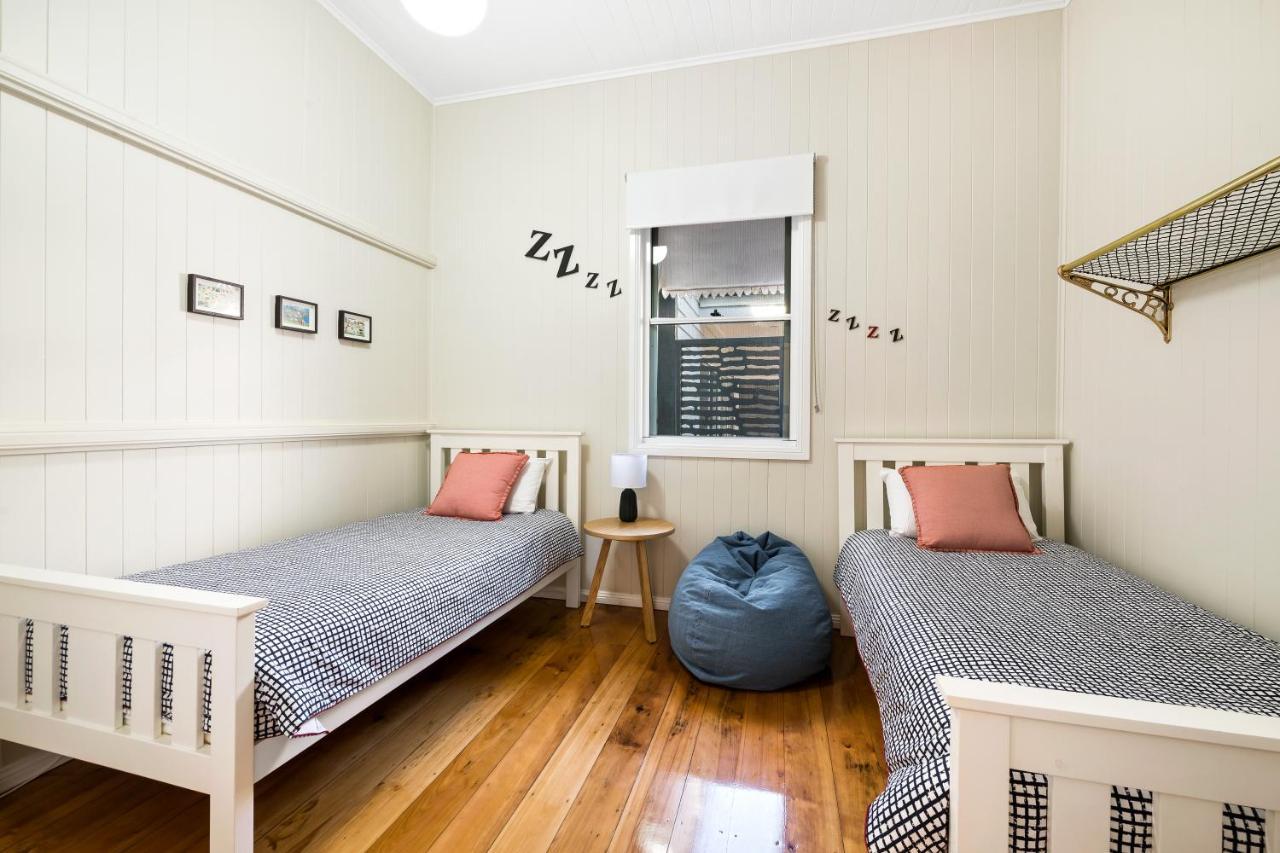 Bluestone - The Shop Holiday home *