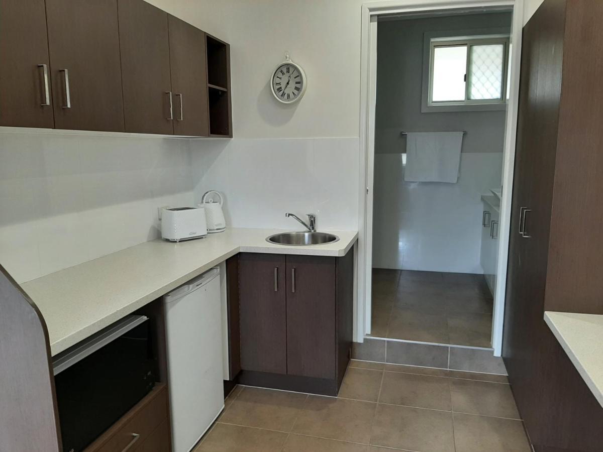 Tourist Road - Unit - East