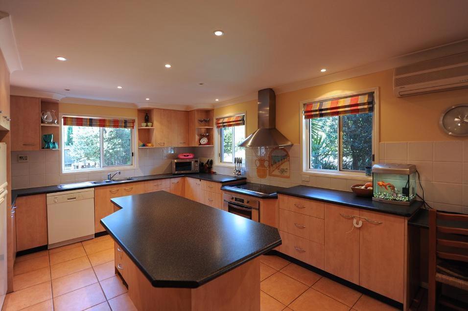 Middle Ridge, Toowoomba, *
