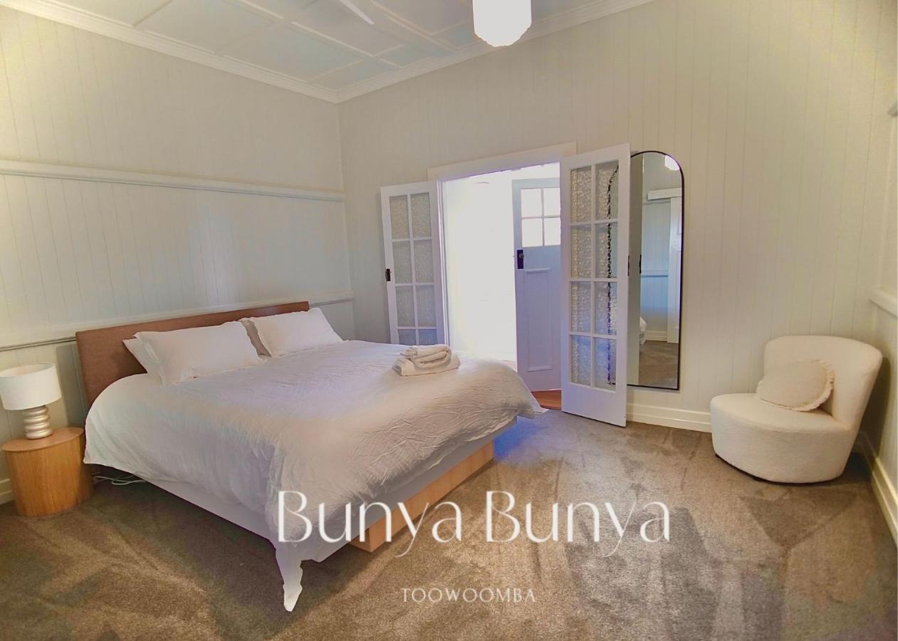 Holiday home Bunya Bunya Luxury Estate Set Over 2 Acres With Tennis Court Toowoomba