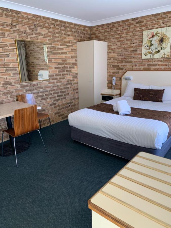 Garden Motor Motel 3*