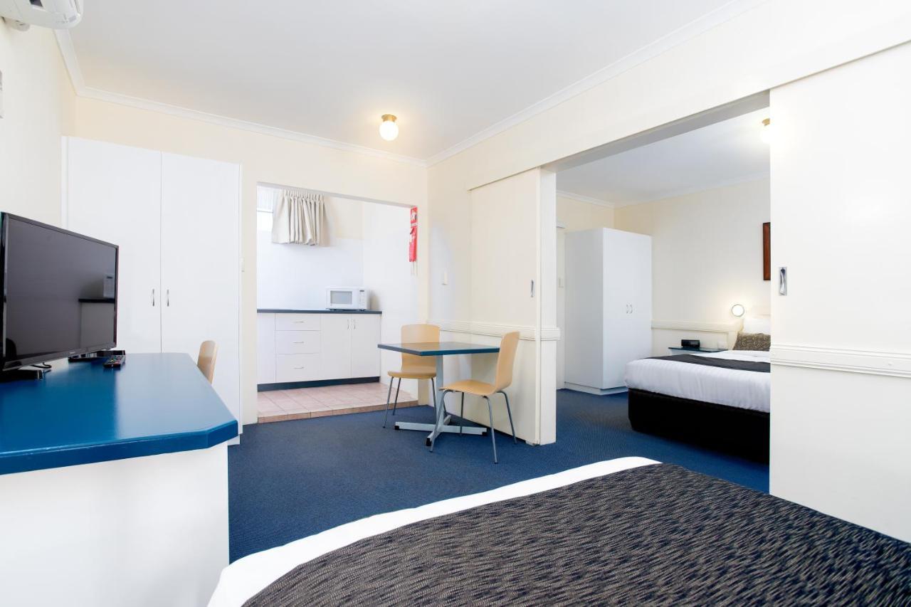Applegum Motel 3*