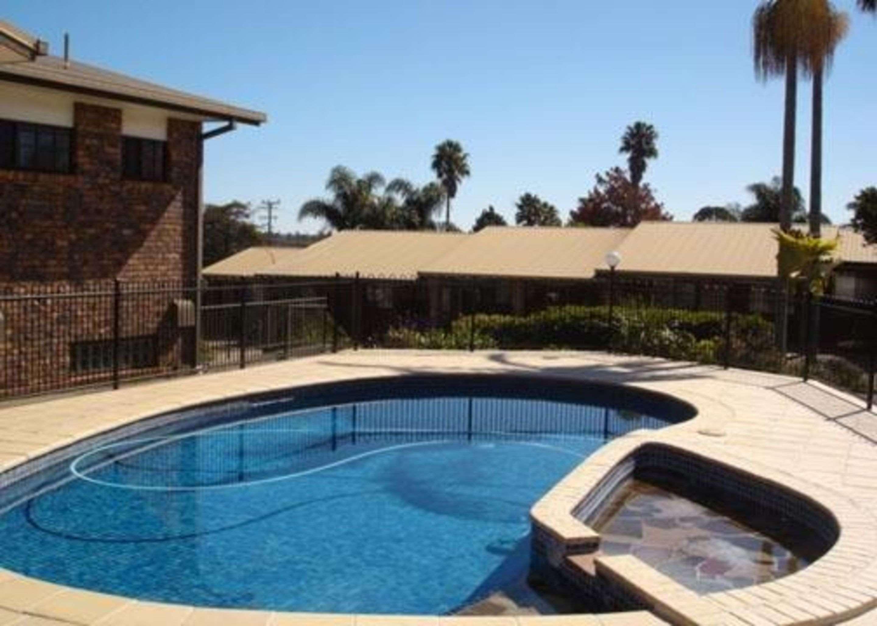 Hotel Comfort Glenfield 4*