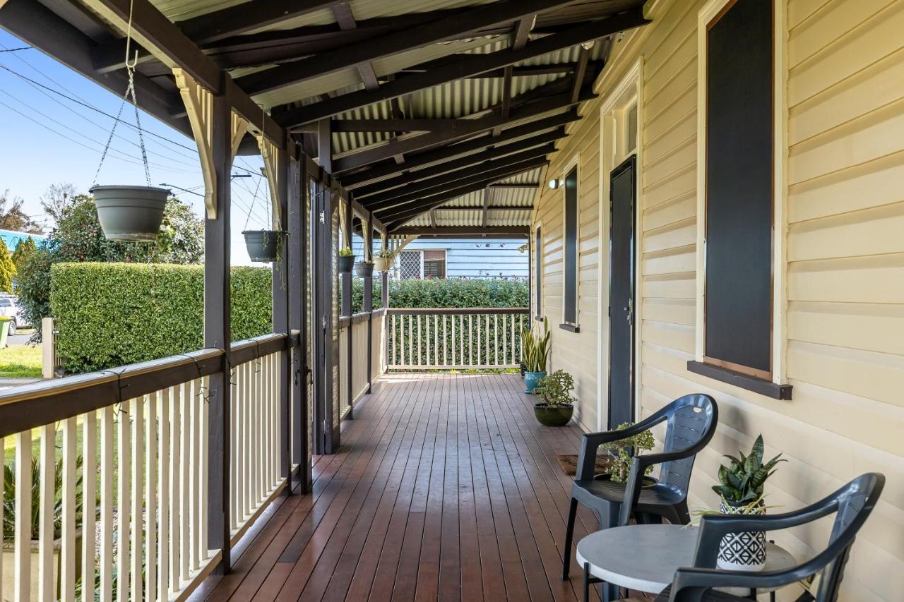 Elegant, Stunning & Central! East Side Gem! * Toowoomba