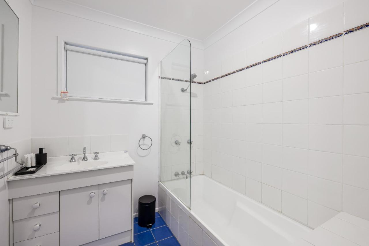 Eastside Haven - & Convenient! Holiday home *