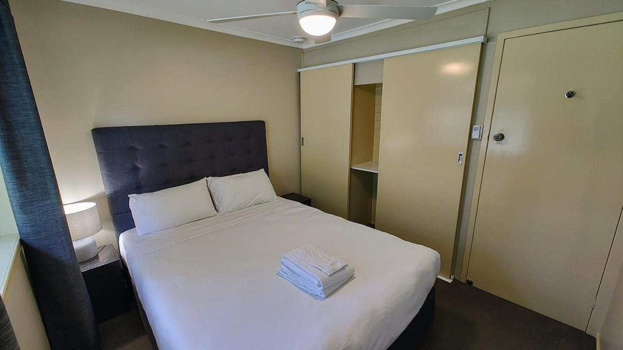 2 Bedroom 3 Bed Inner City *