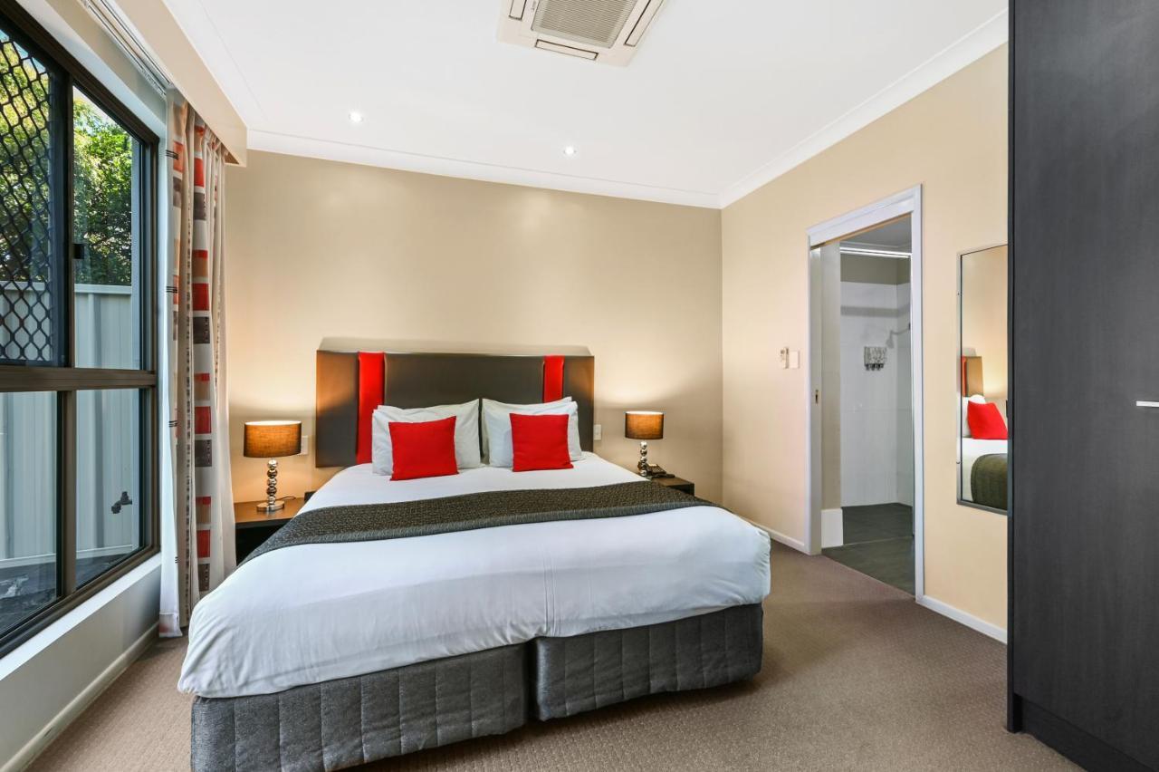 Platinum International Hotel 4*