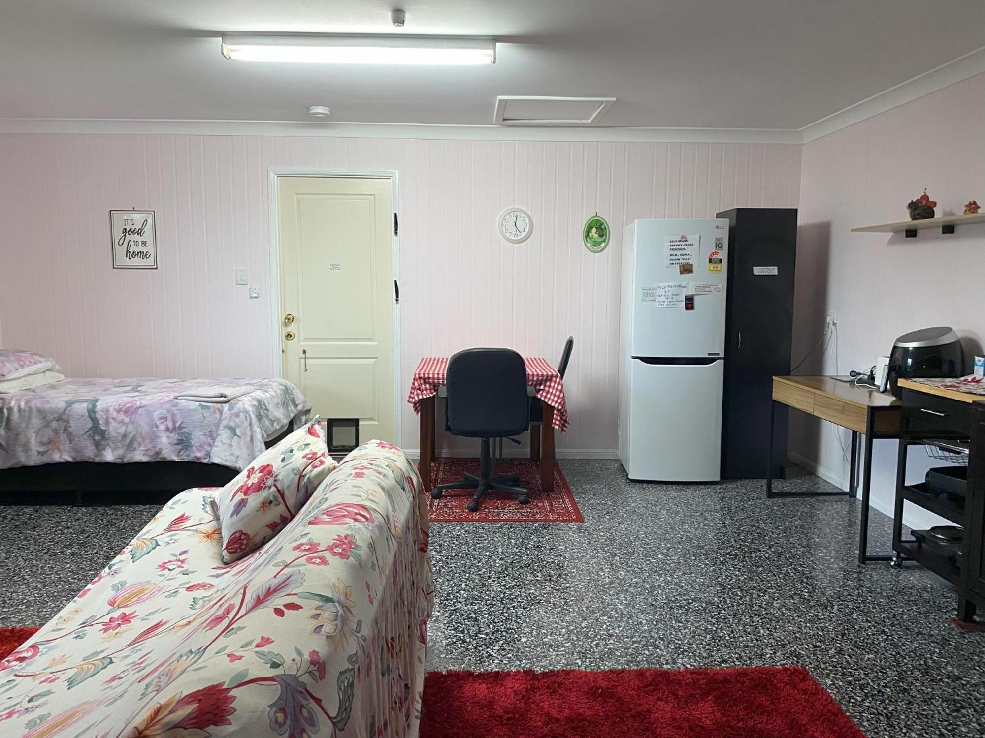 Red - Large Mostly Self-contained Studio Toowoomba