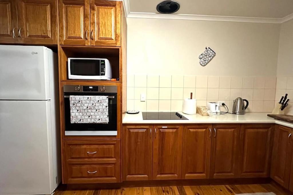 Holiday home Spacious 4-bedroom House In A Shared Toowoomba
