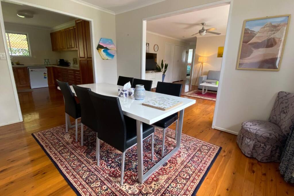 Spacious 4-bedroom House In A Shared Holiday home Toowoomba