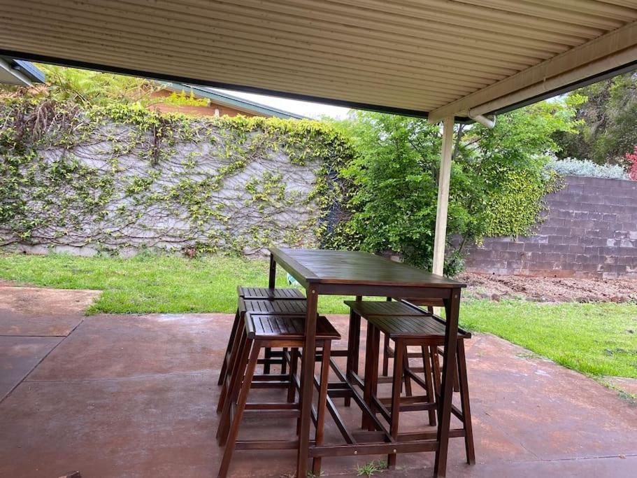 Spacious 4-bedroom House In A Shared Holiday home Toowoomba