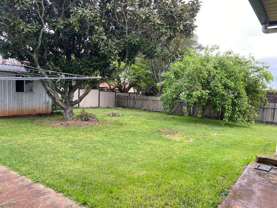 Holiday home Spacious 4-bedroom House In A Shared Toowoomba