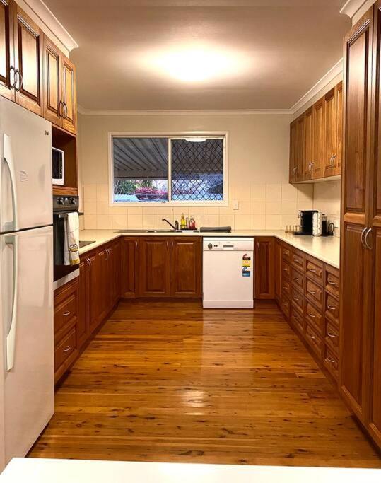 Spacious 4-bedroom House In A Shared Holiday home
