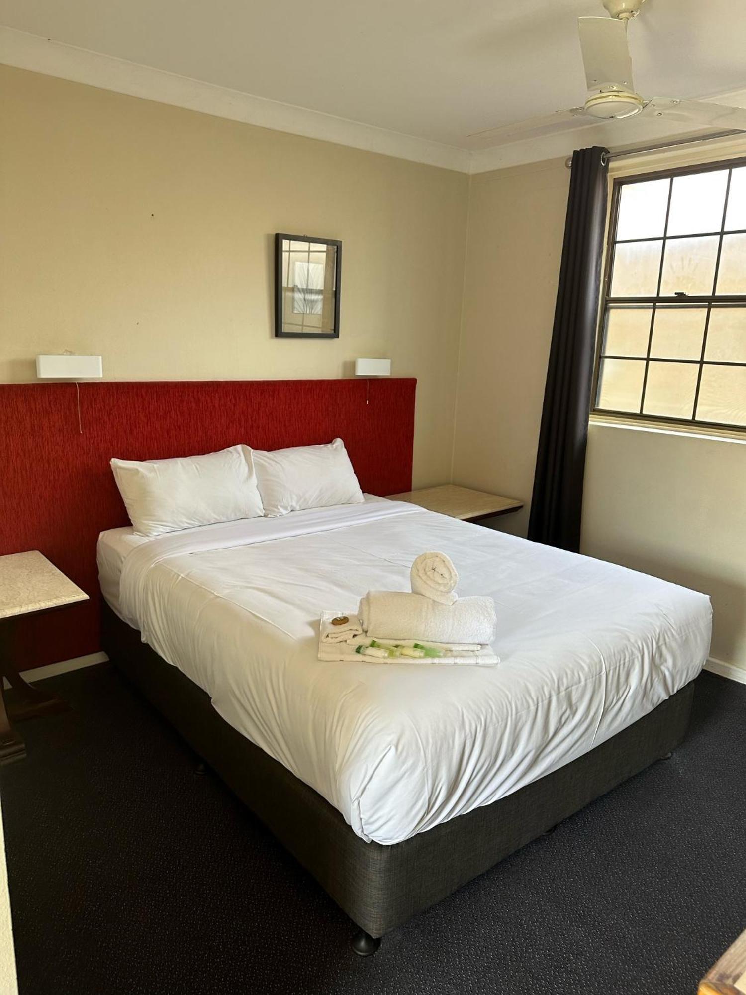 Hotel The Shamrock Toowoomba