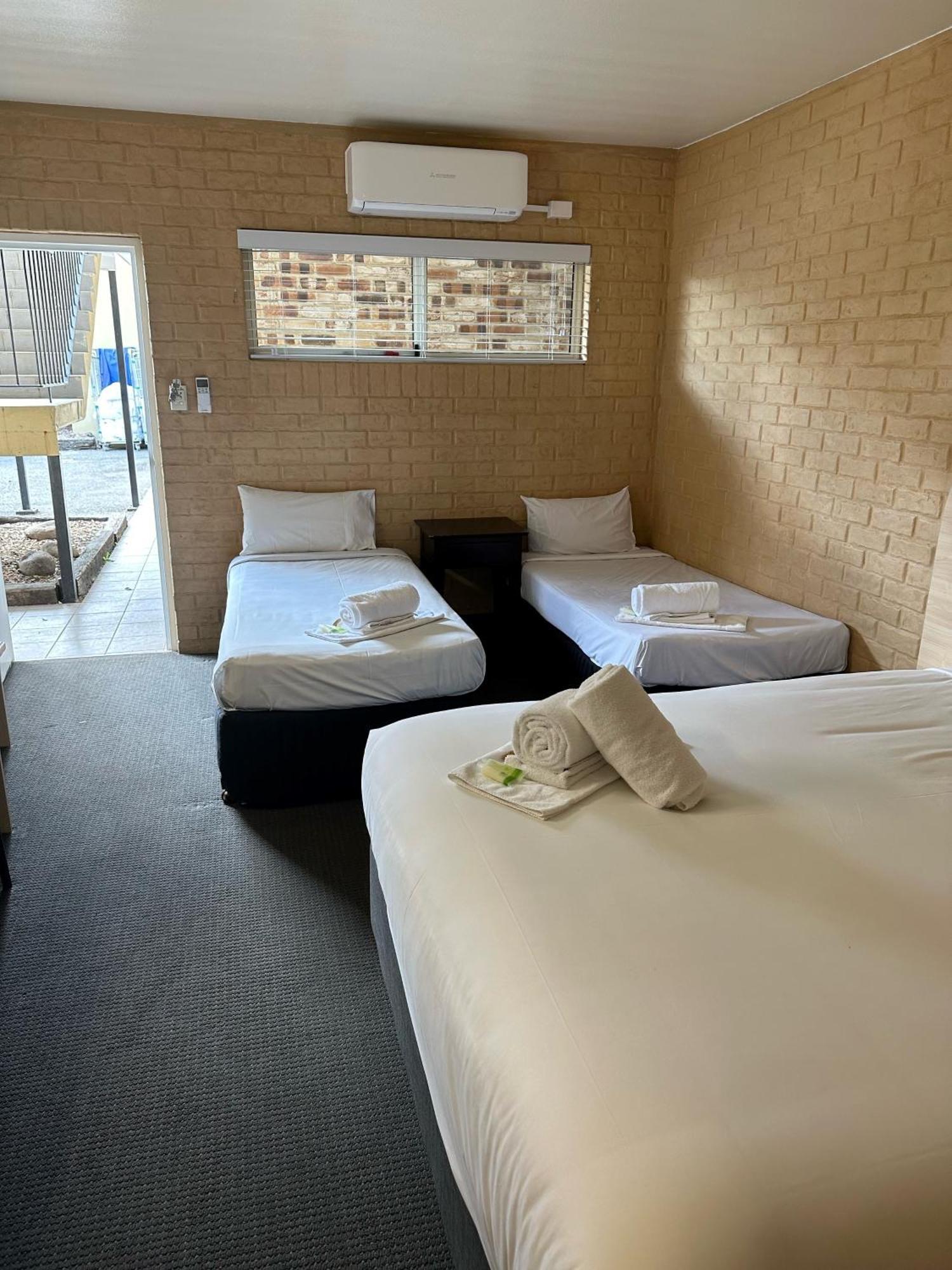 The Shamrock Hotel 3*