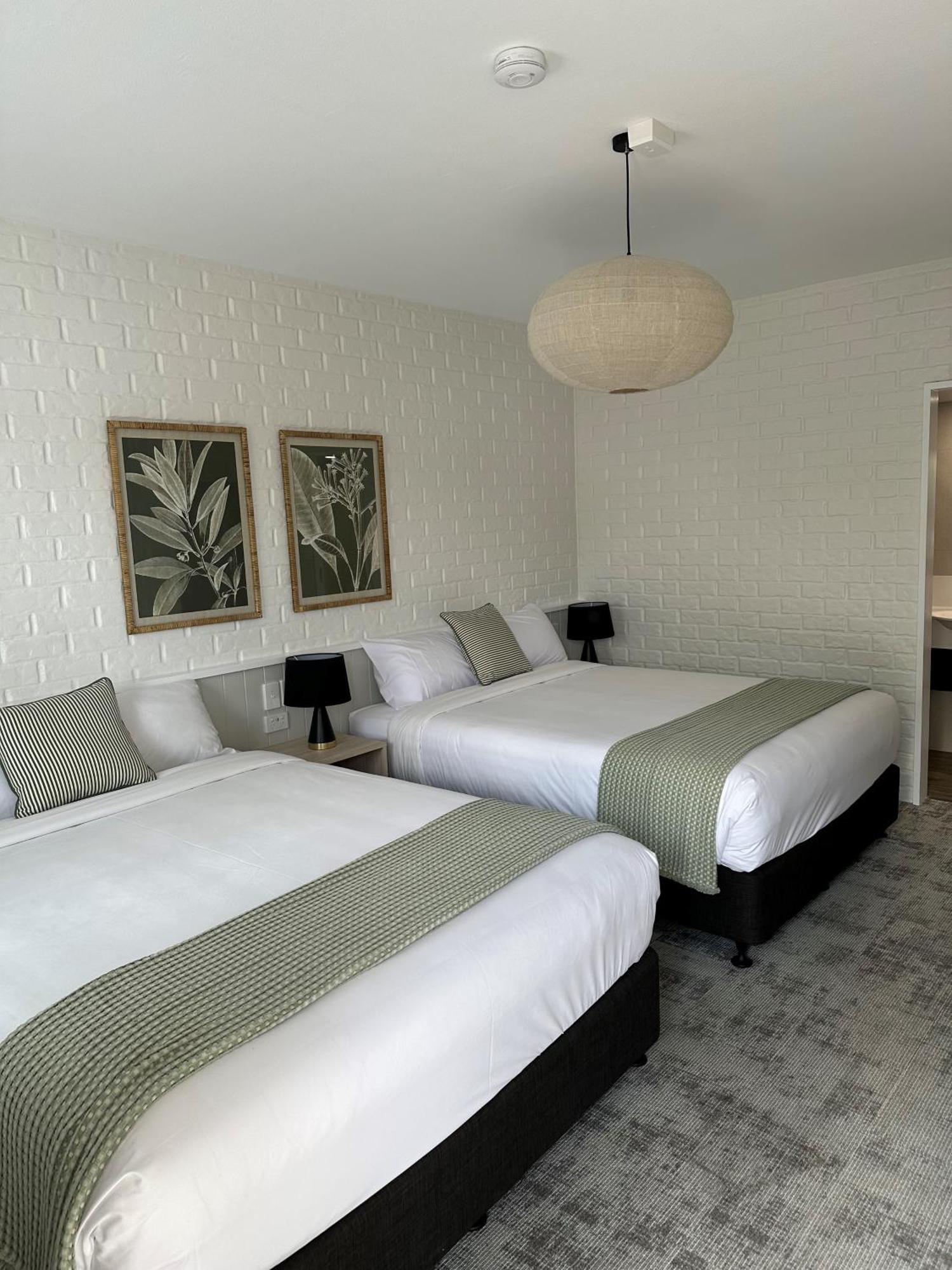 The Shamrock Hotel 3*