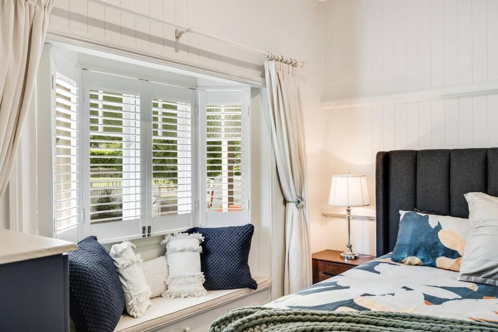 Holiday home Historic Charm & Elegance, Near Grammar! *
