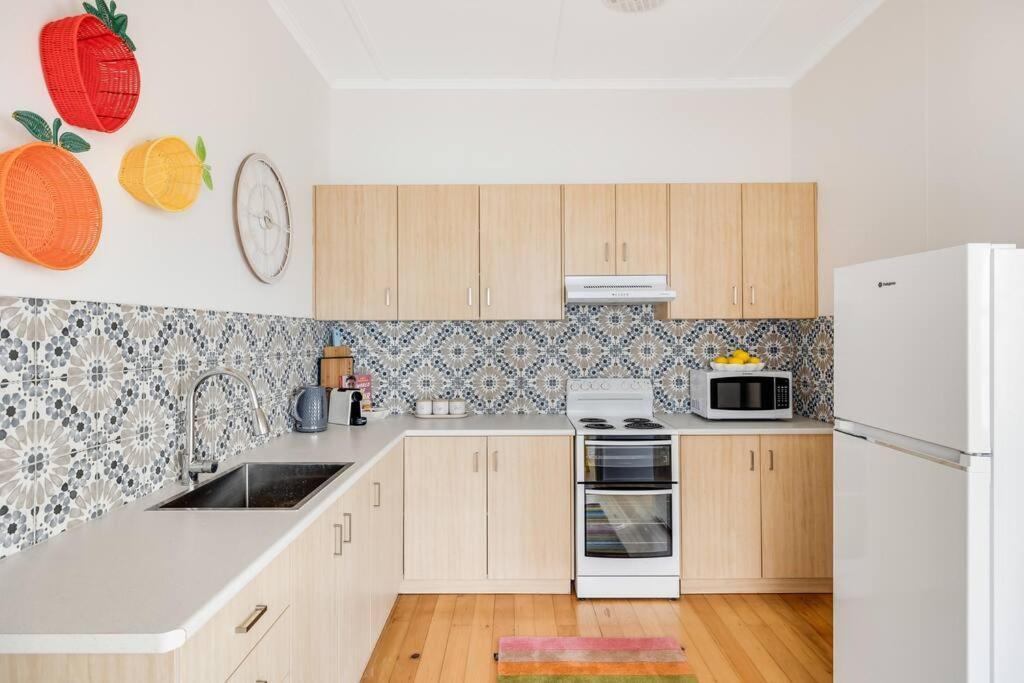 Camellia Cottage! Cbd Diamond! Apartment *